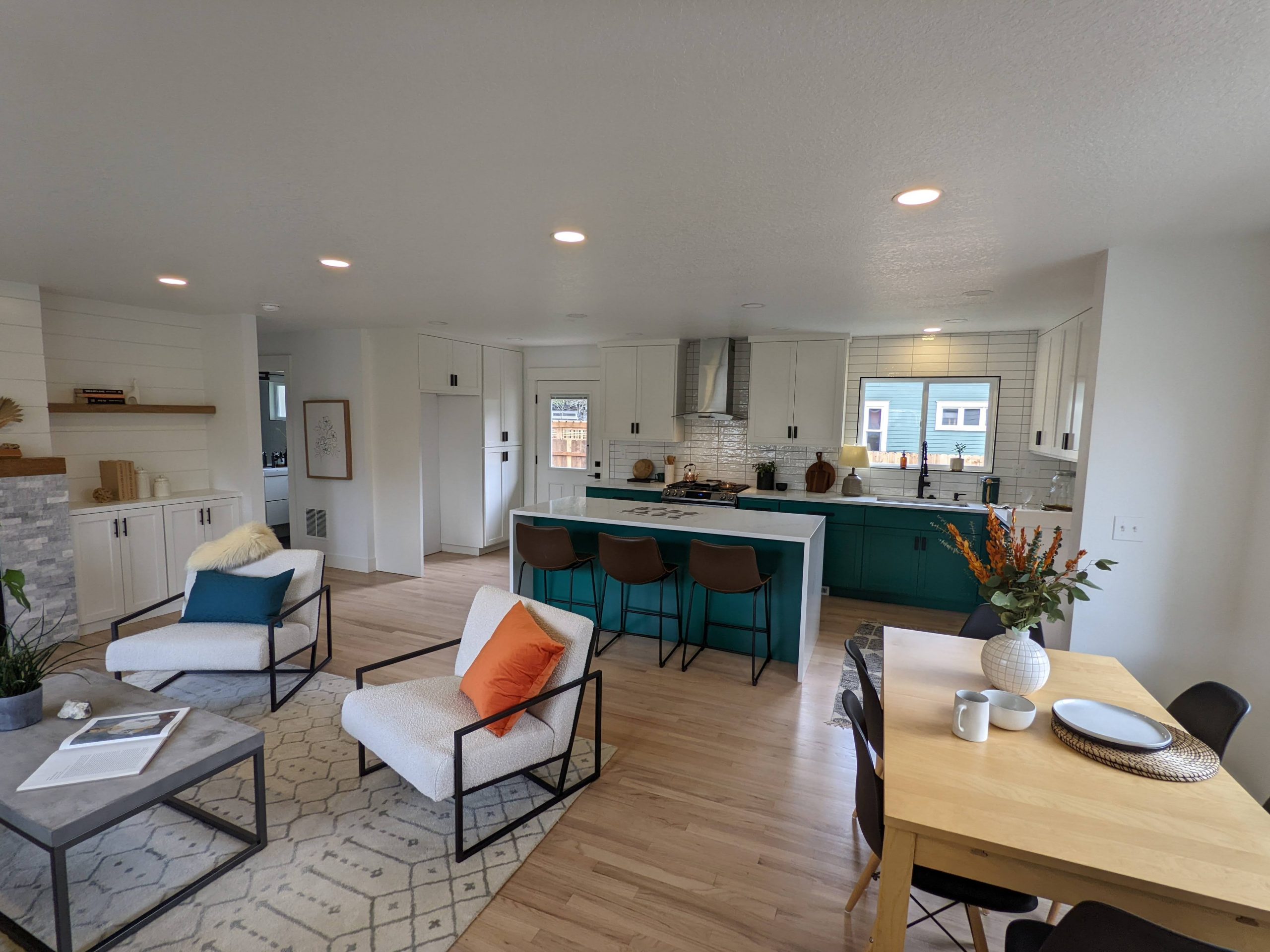 Justin J. DuPré - Home Tour